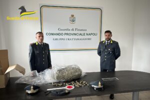 Marijuana sequestrata dalla GdF di Napoli