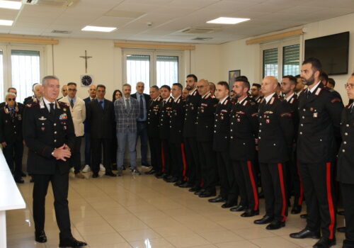 Il Generale di Brigata Riccardo Sciuto in visita ai Carabinieri del gruppo di Locri