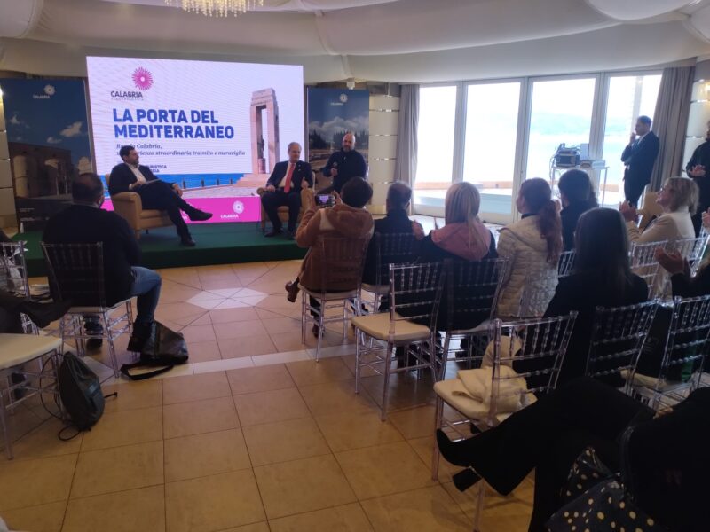 Turismo Grande Partecipazione Per Lincoming Tour A Reggio Calabria